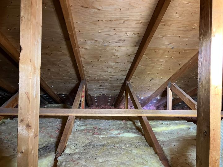 Attic trusses before the top-up